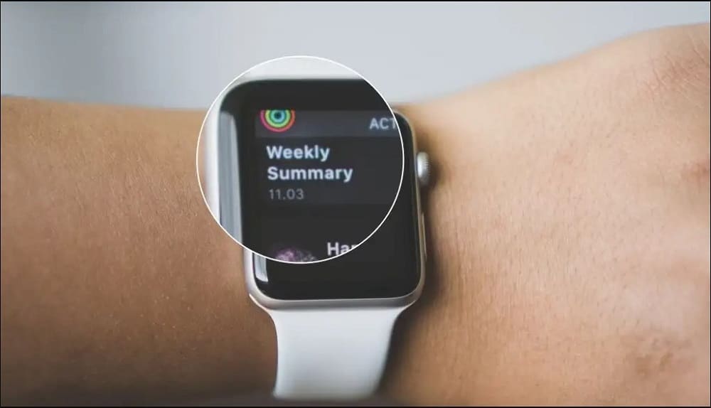 Switch off an Apple Watch if stuck in Zoom out mode