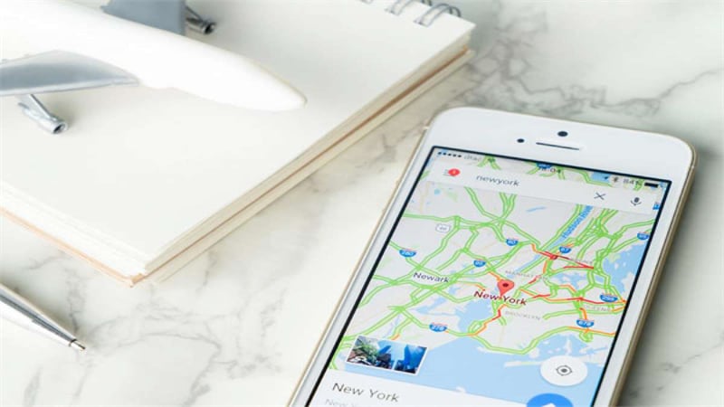 Google Maps is an App to Track an iPhone Location