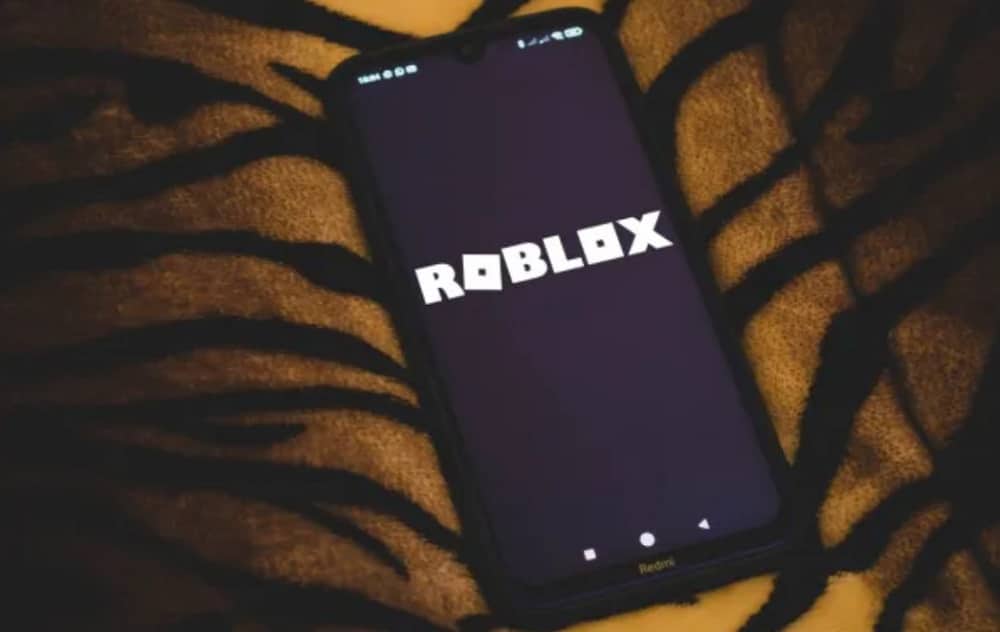 Most of the Roblox user sessions are on mobile devices