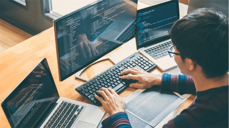 Navigate Coding Challenges with Expert Guidance