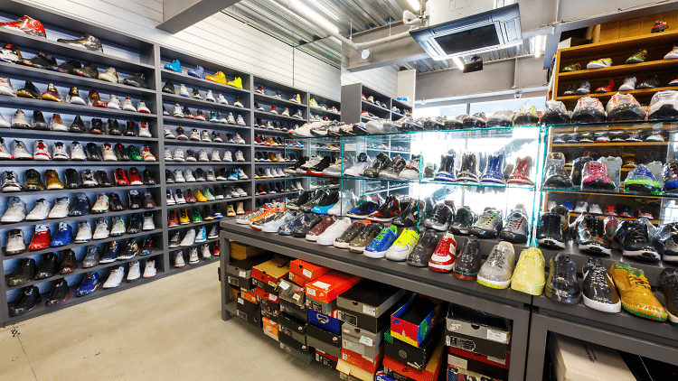 Sneaker Shops